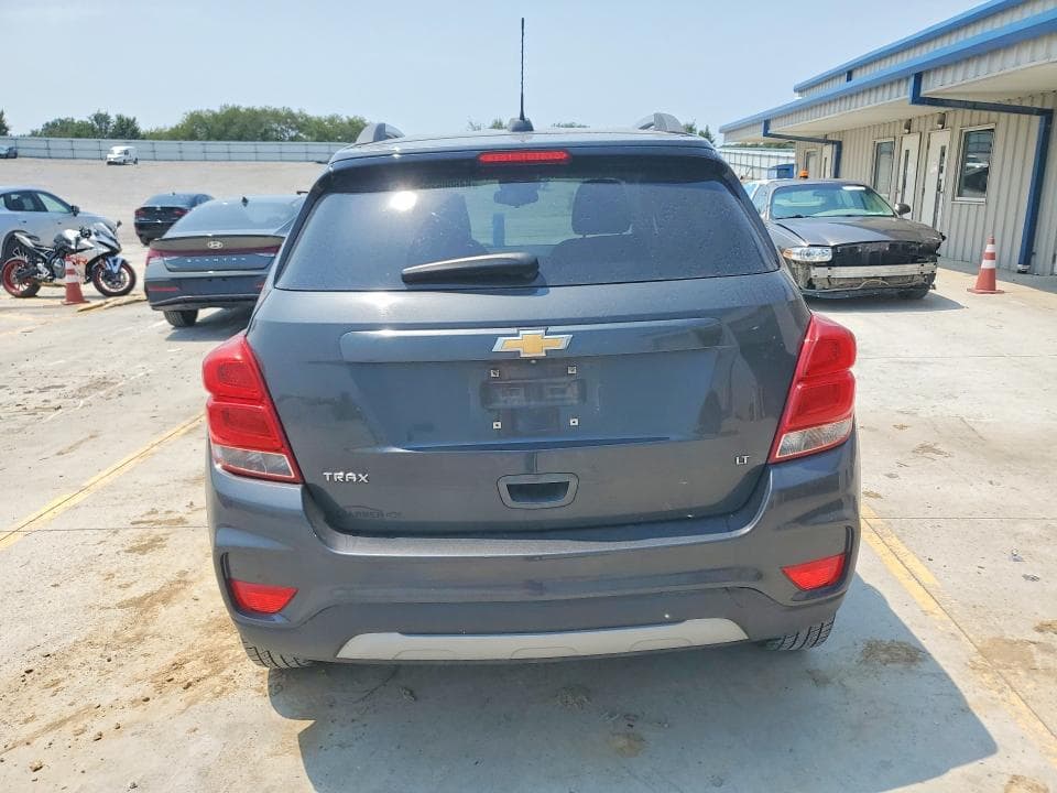 2017 CHEVROLET TRAX 1LT 6