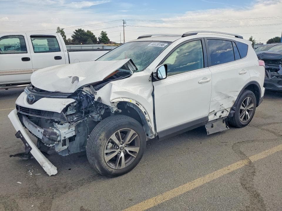 2018 TOYOTA RAV4 XLE - 1