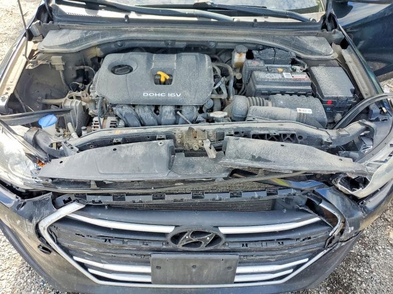 2017 HYUNDAI ELANTRA SE 11
