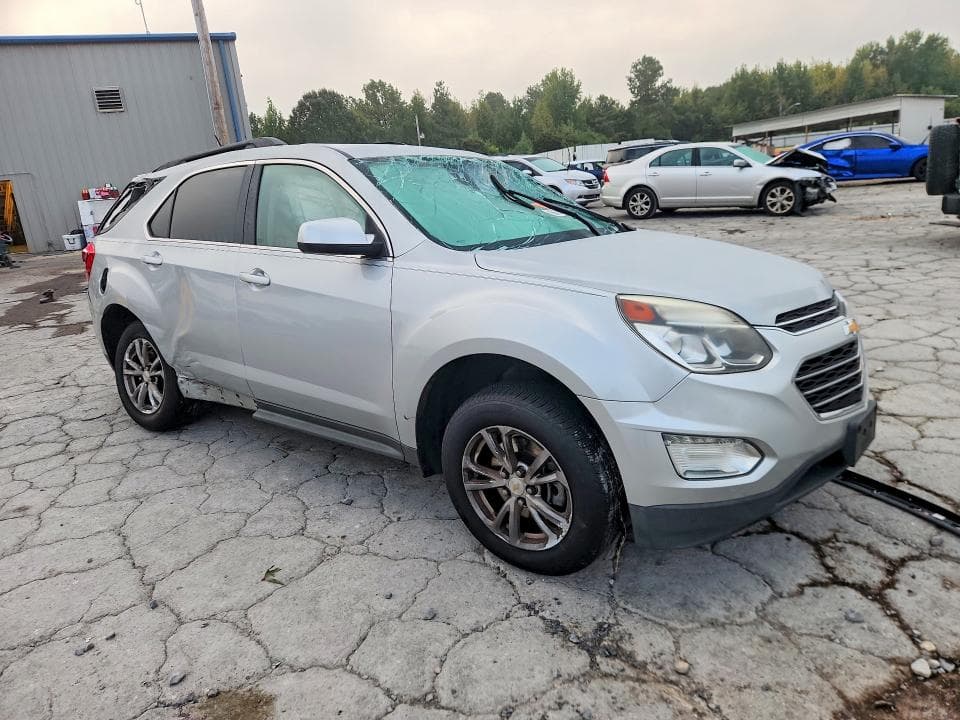 2017 CHEVROLET EQUINOX LT 4