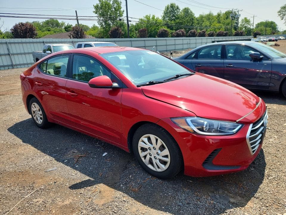 2017 HYUNDAI ELANTRA SE 4