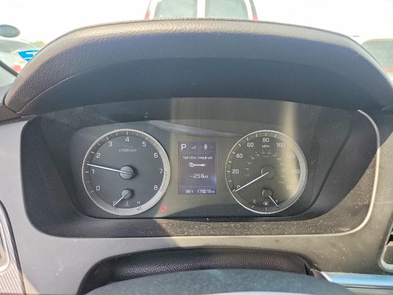 2017 HYUNDAI SONATA SPORT 9