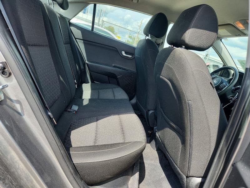 2021 KIA RIO S 10