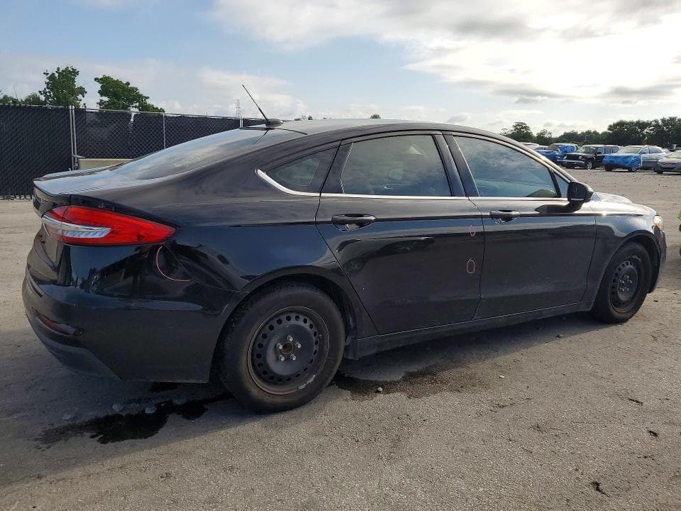 2019 FORD FUSION S 3