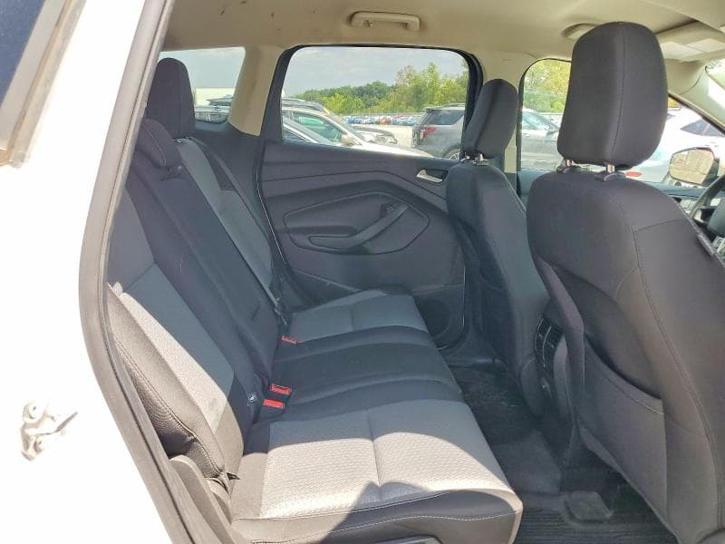 2019 FORD ESCAPE SE 11