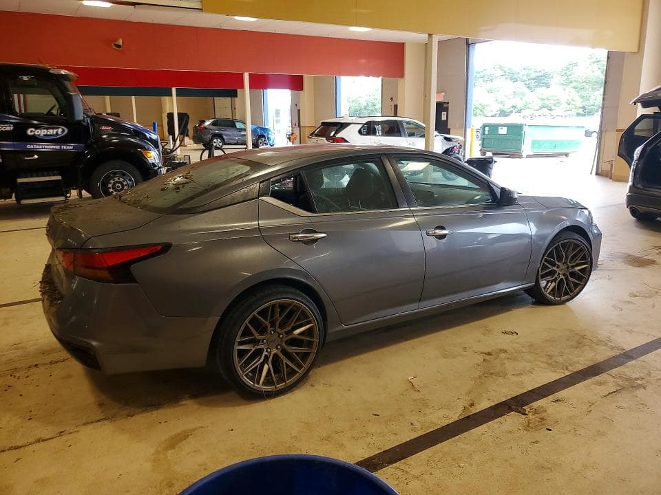 2024 NISSAN ALTIMA S 3