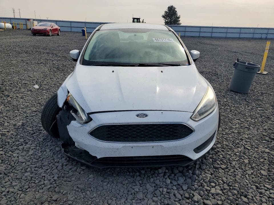 2017 FORD FOCUS SE 5
