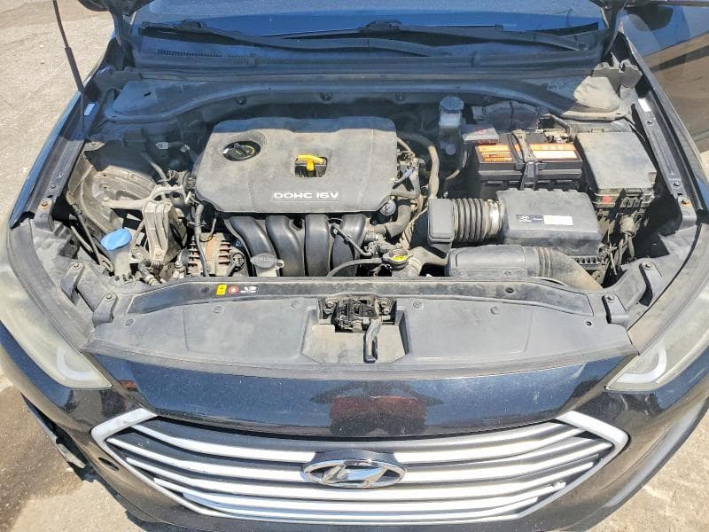 2017 HYUNDAI ELANTRA SE 11