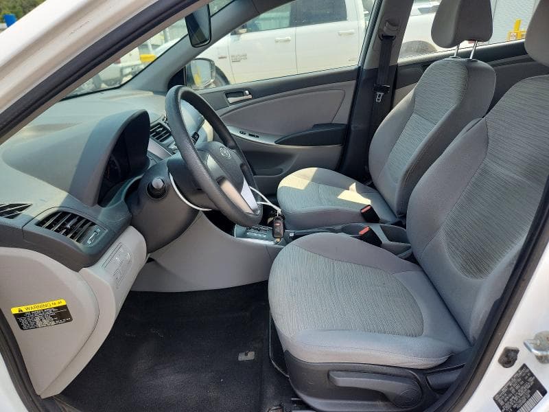 2017 HYUNDAI ACCENT SE 7