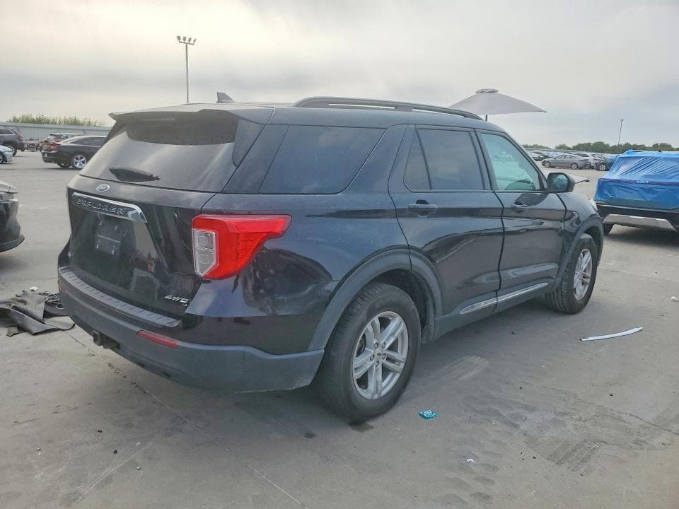2021 FORD EXPLORER XLT 3