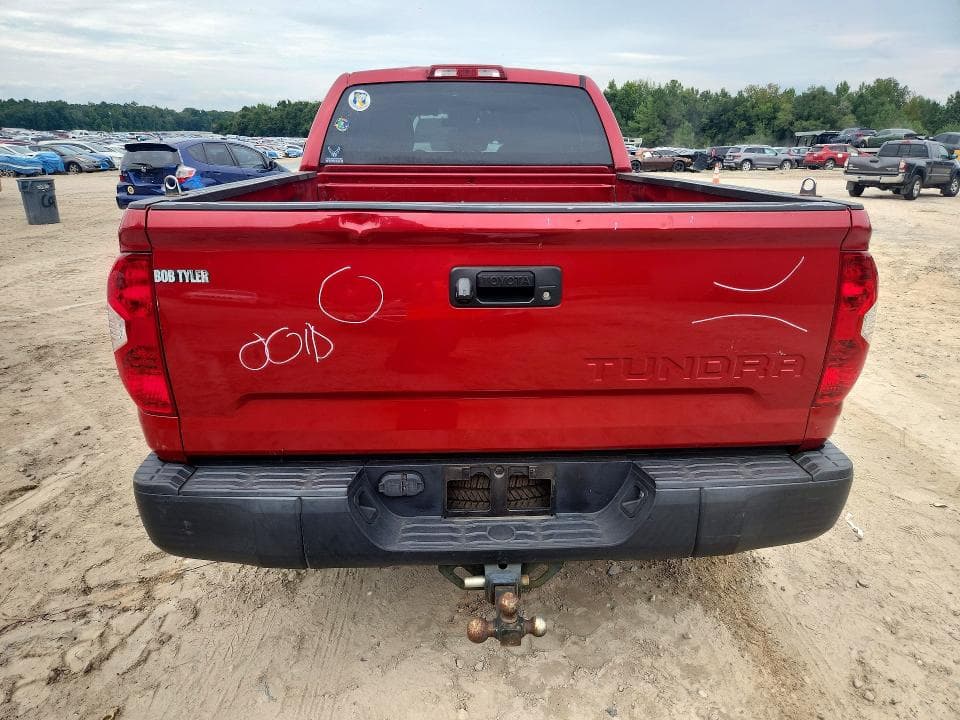 2018 TOYOTA TUNDRA SR 6