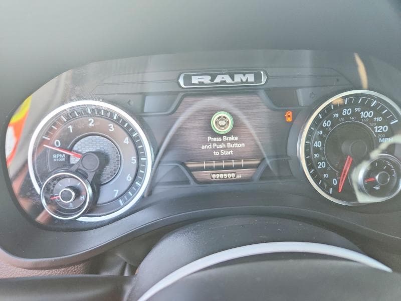 2024 RAM 1500 LARAMIE 9