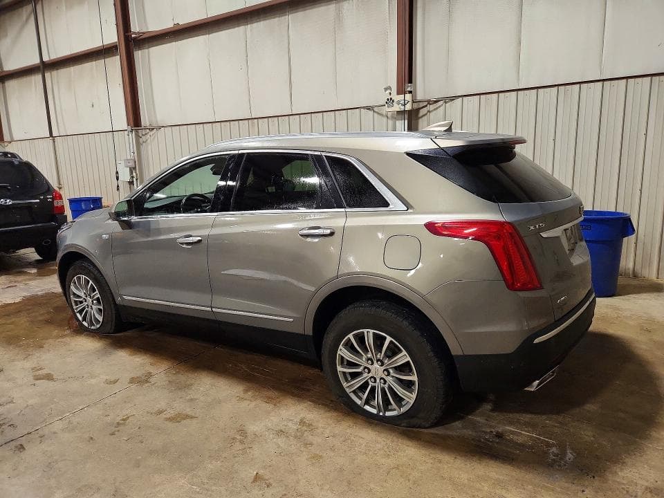 2019 CADILLAC XT5 LUXURY 2