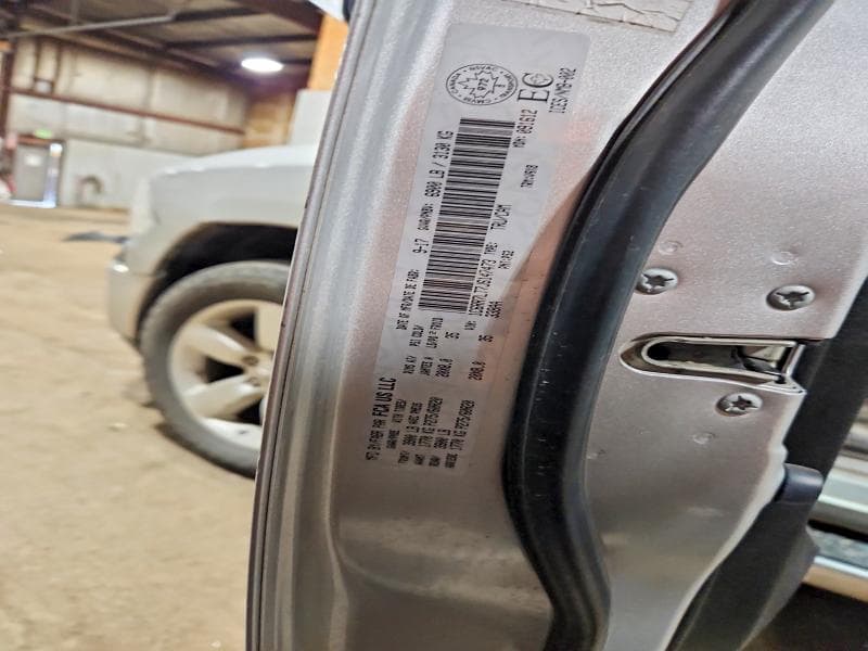 2018 RAM 1500 SLT 12