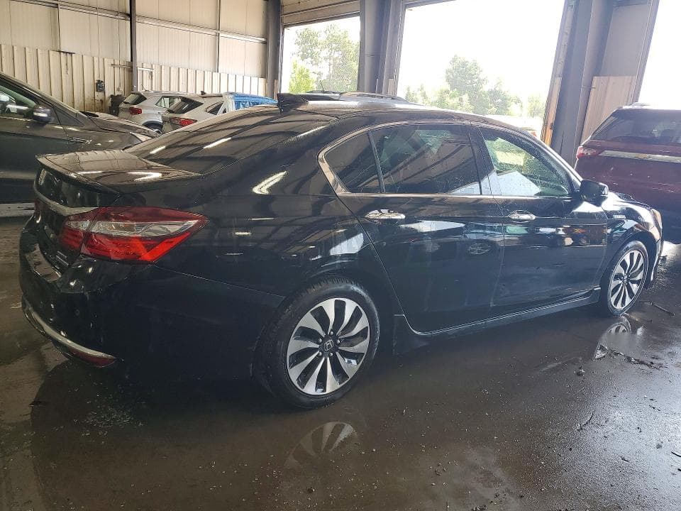 2017 HONDA ACCORD TOURING HYBRID 3