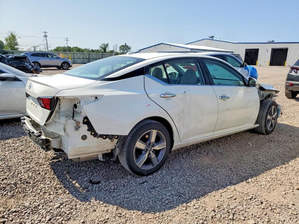 2019 NISSAN ALTIMA S 3