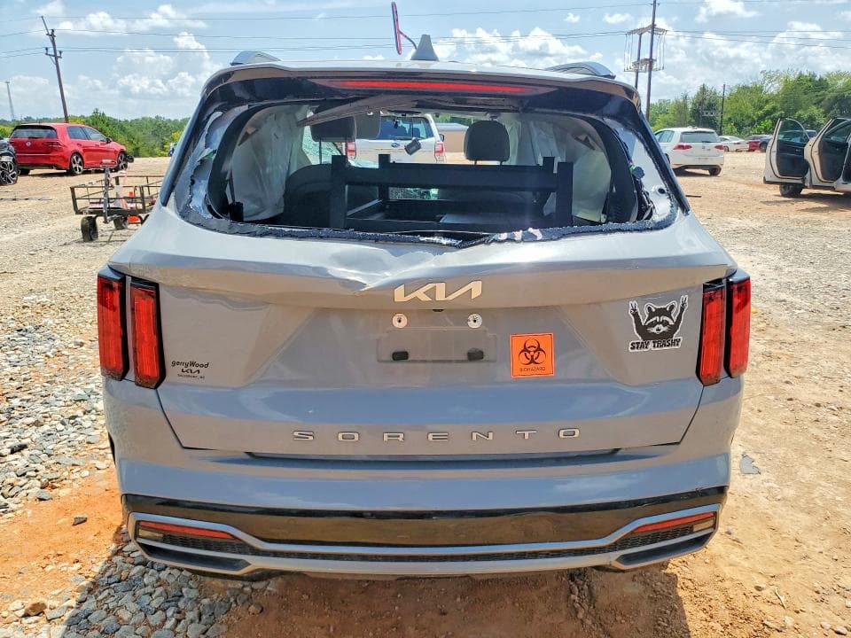 2022 KIA SORENTO SX 6