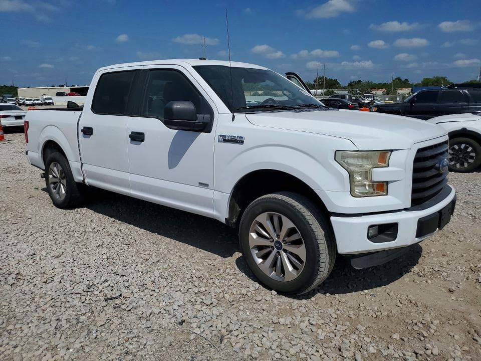 2017 FORD F-150 SUPERCREW 4