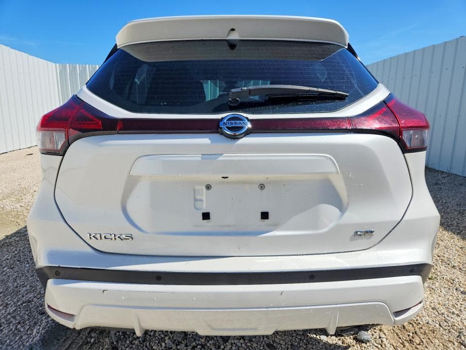 2021 NISSAN KICKS SR 6