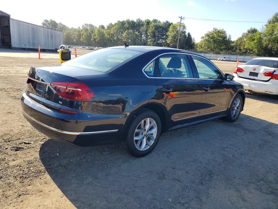 2017 VOLKSWAGEN PASSAT S 3
