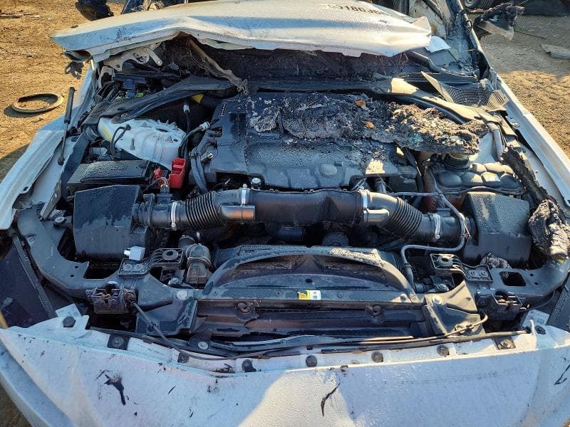 2017 JAGUAR XE PREMIUM 11