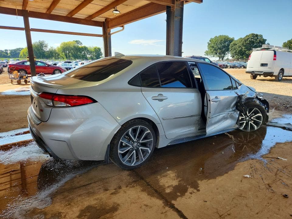 2021 TOYOTA COROLLA SE 3