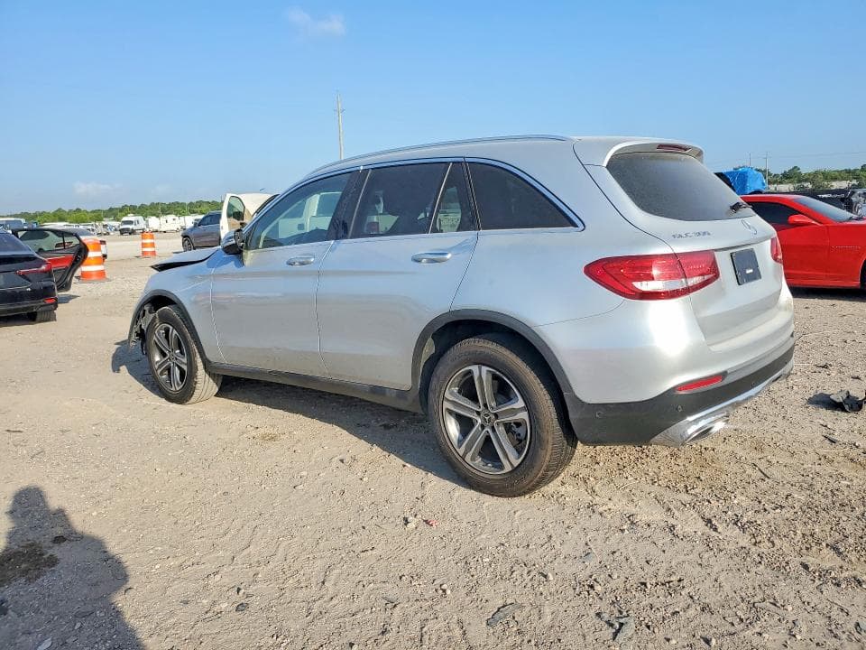 2018 MERCEDES-BENZ GLC 300 2