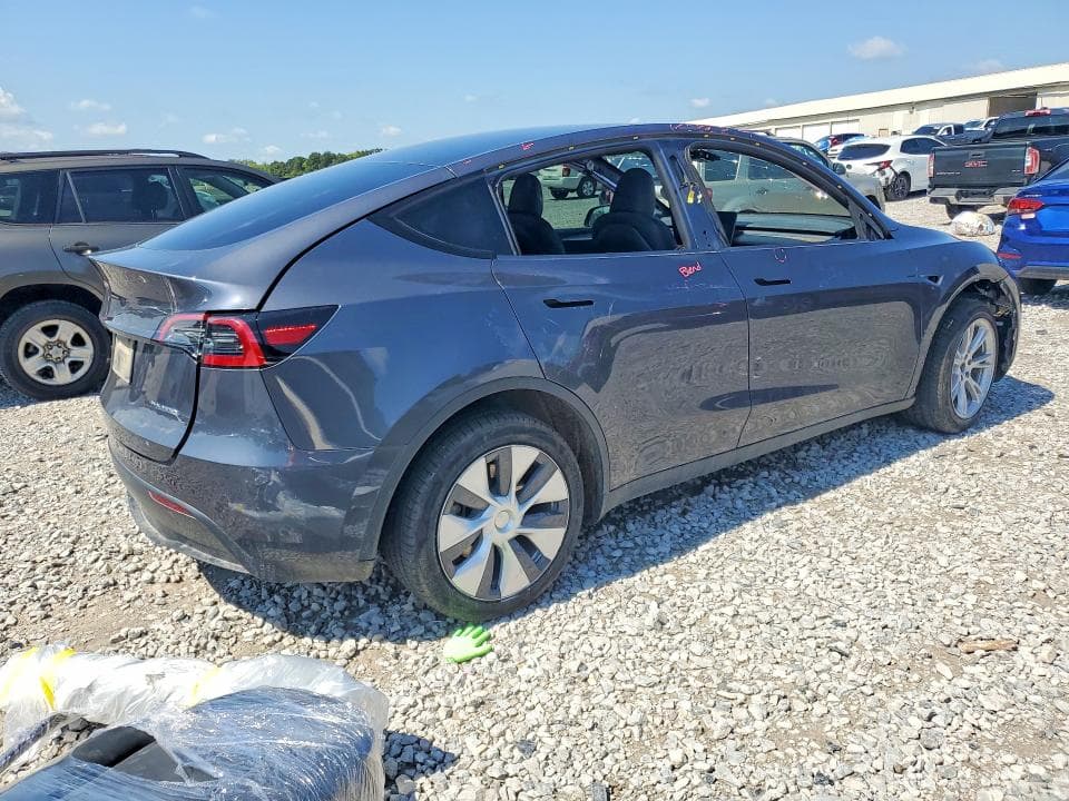 2023 TESLA MODEL Y 3