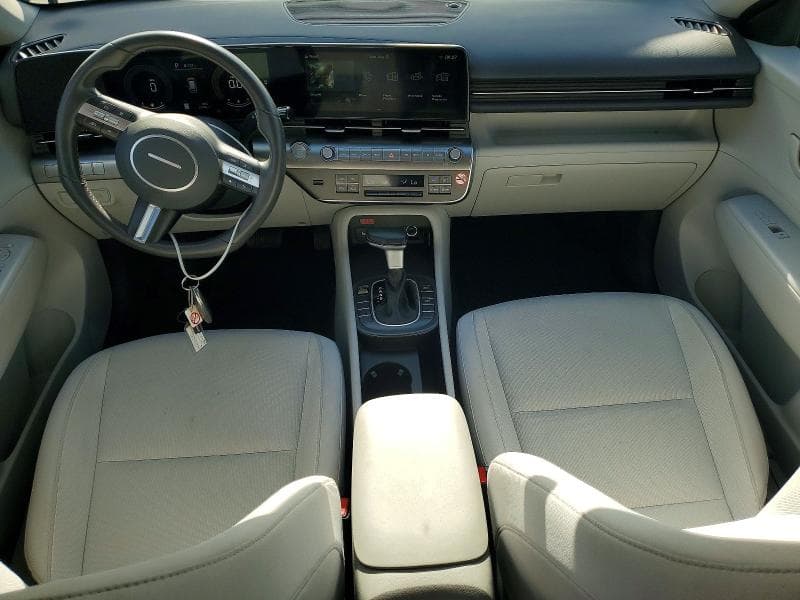 2025 HYUNDAI KONA SEL 8