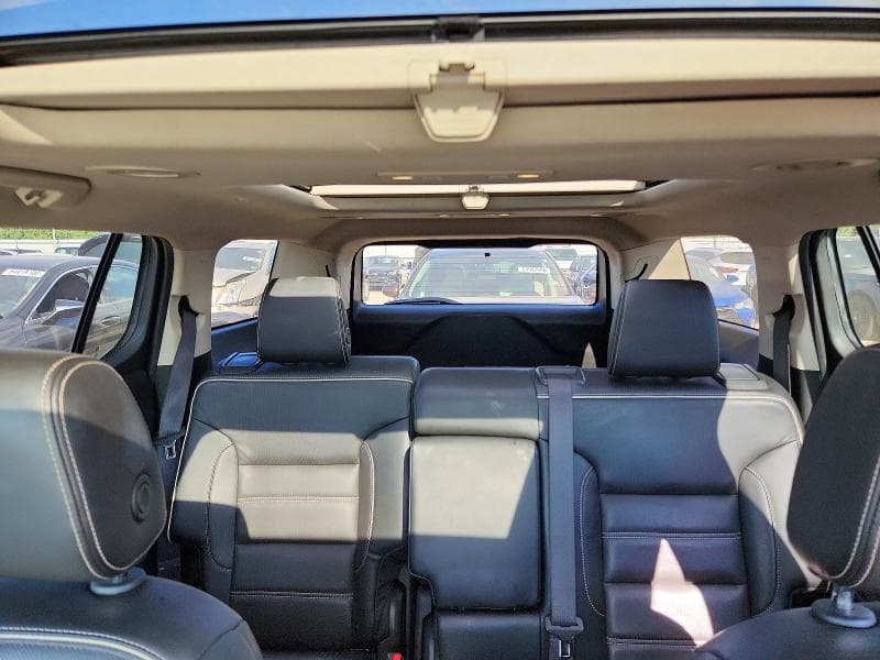 2017 GMC ACADIA DENALI 10