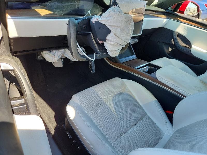 2022 TESLA MODEL S 8