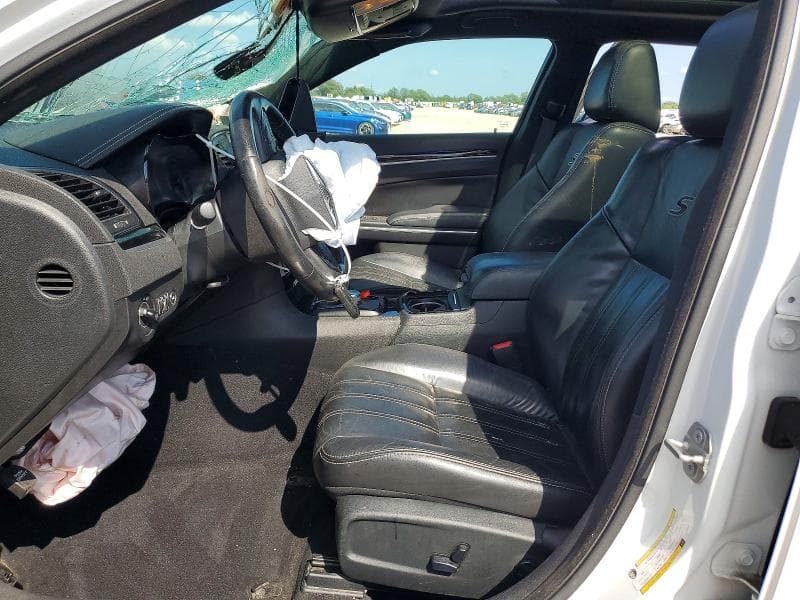 2020 CHRYSLER 300 S 7