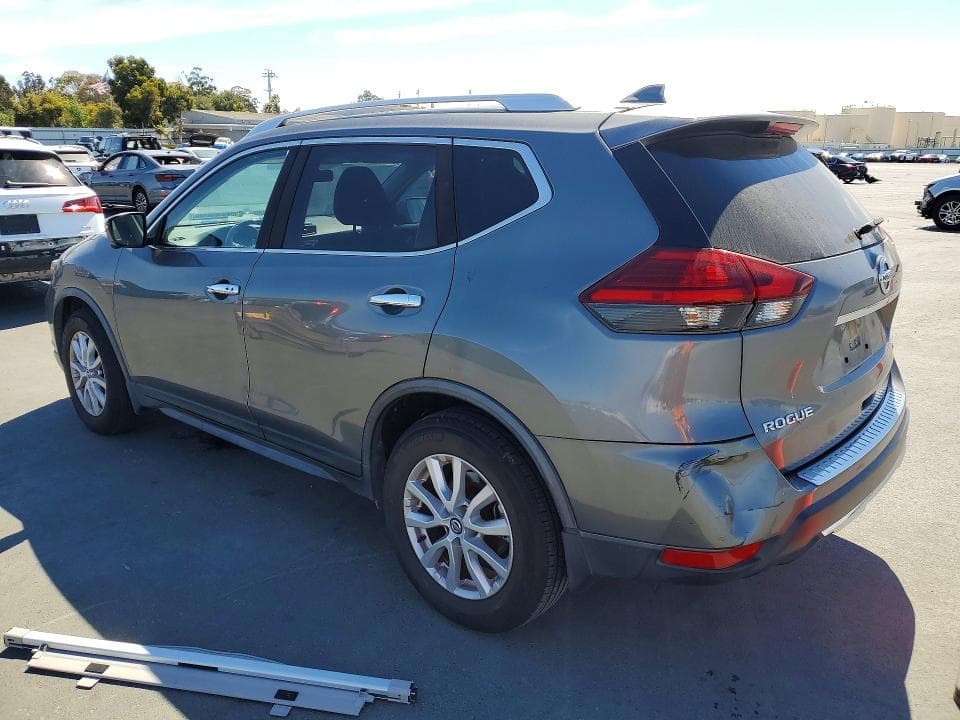 2017 NISSAN ROGUE SV 2