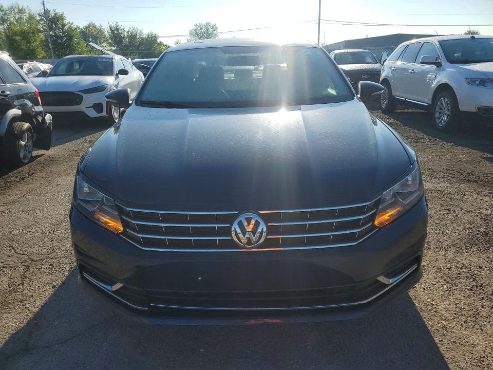 2019 VOLKSWAGEN PASSAT WOLFSBURG 5