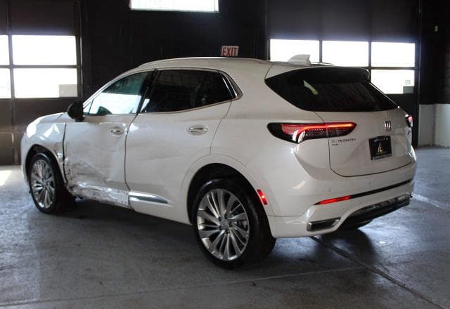 2025 BUICK ENVISION AVENIR 4