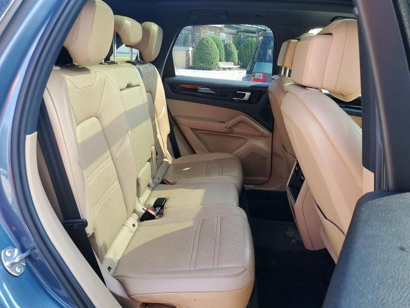 2019 PORSCHE CAYENNE 10