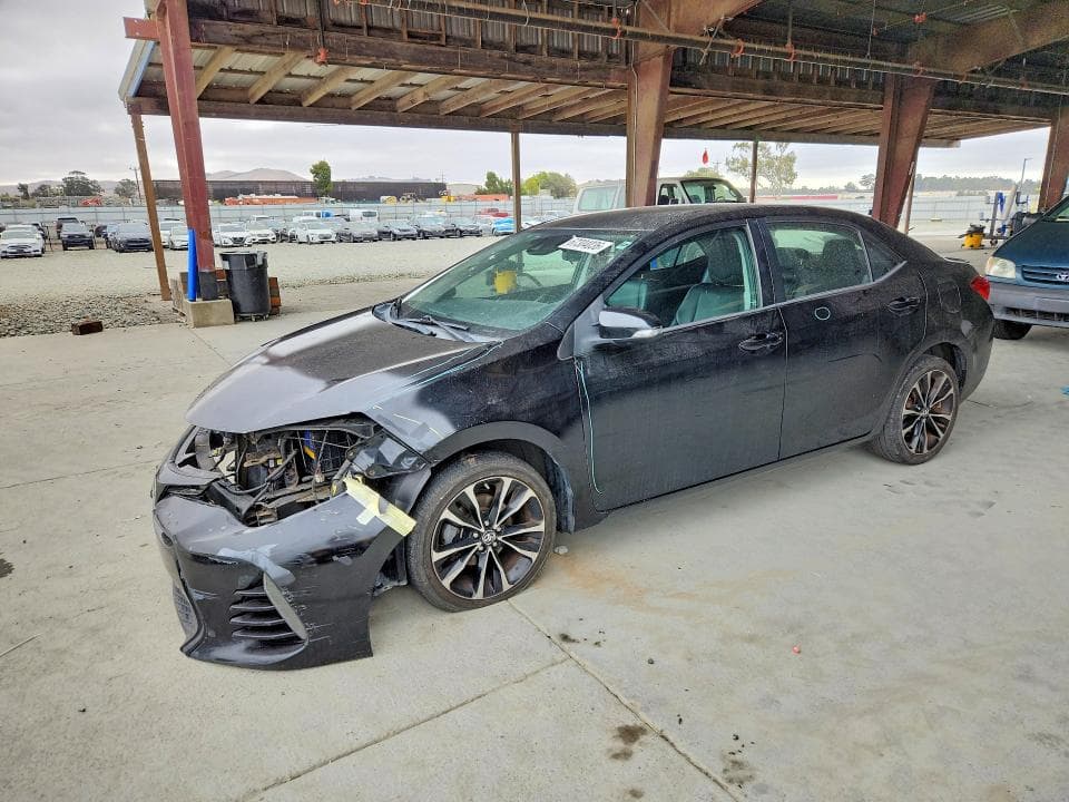 2017 TOYOTA COROLLA SE - 1