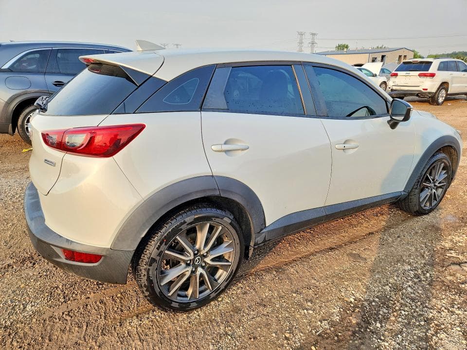 2017 MAZDA CX-3 TOURING 3