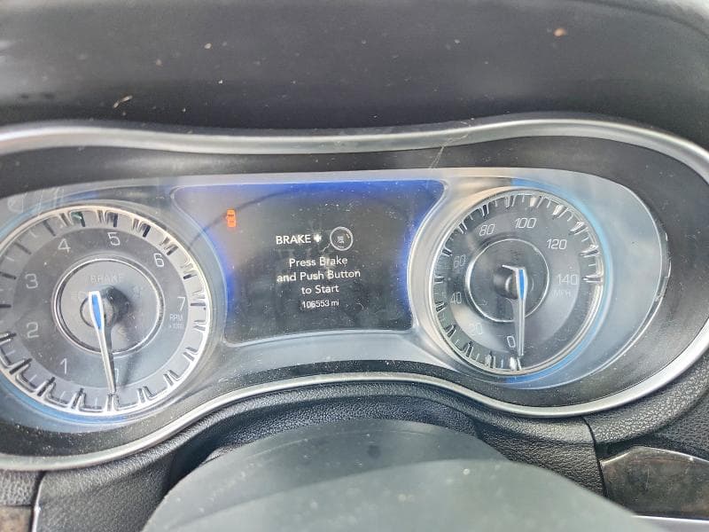 2019 CHRYSLER 300 LIMITED 9