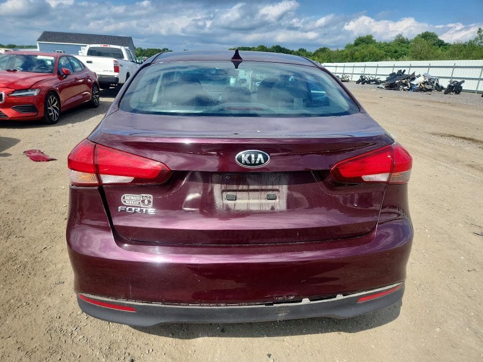 2017 KIA FORTE LX 6