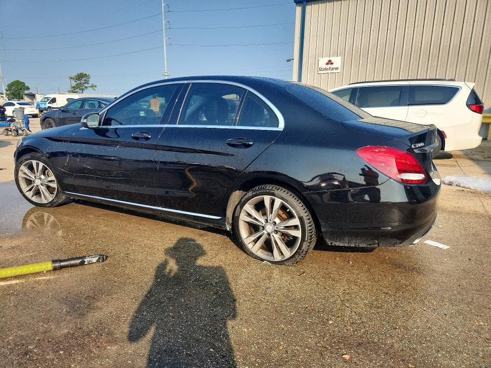 2017 MERCEDES-BENZ C 300 2