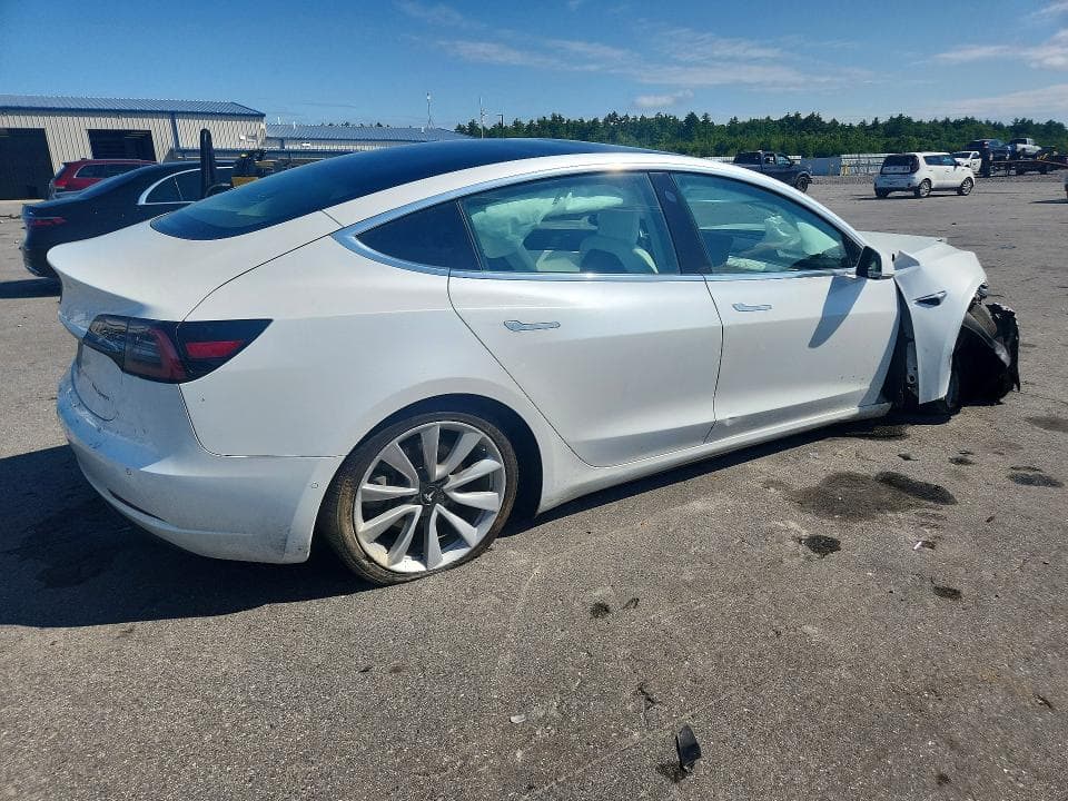2020 TESLA MODEL 3 3