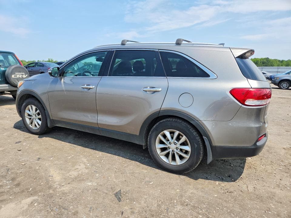 2017 KIA SORENTO LX V6 2