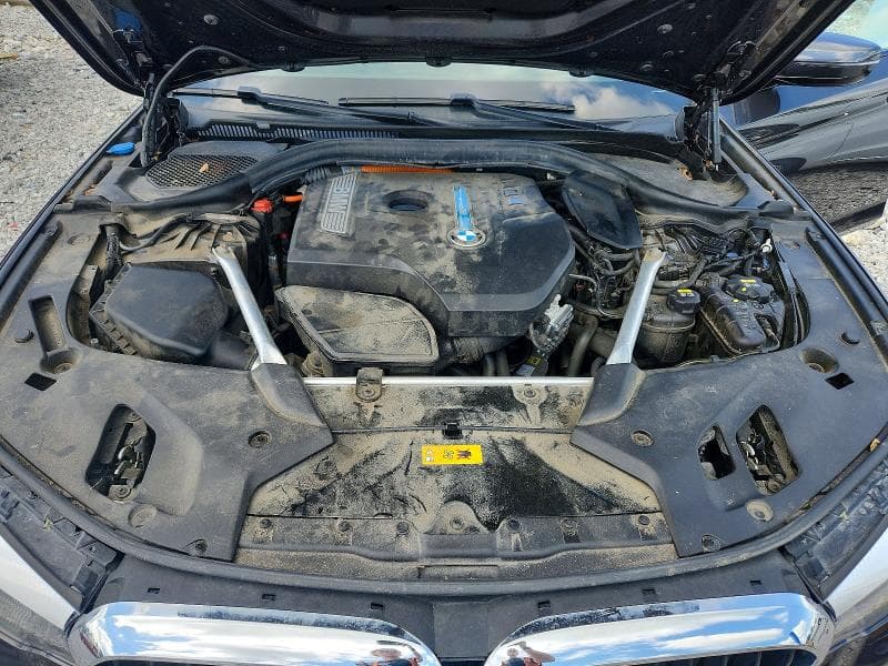 2018 BMW 530XE 11