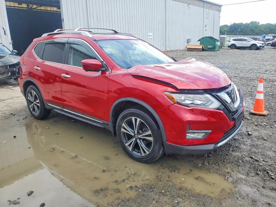 2017 NISSAN ROGUE SL 4