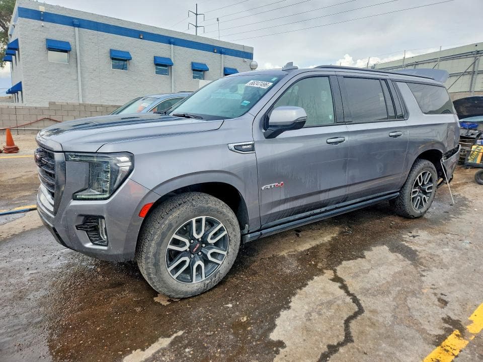 2021 GMC YUKON XL K1500 AT4