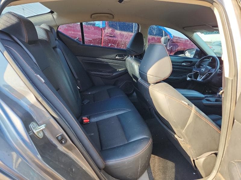 2019 NISSAN ALTIMA SR 10
