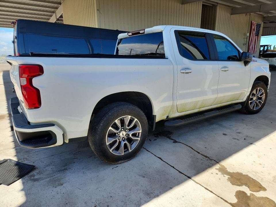 2019 CHEVROLET SILVERADO K1500 RST 3