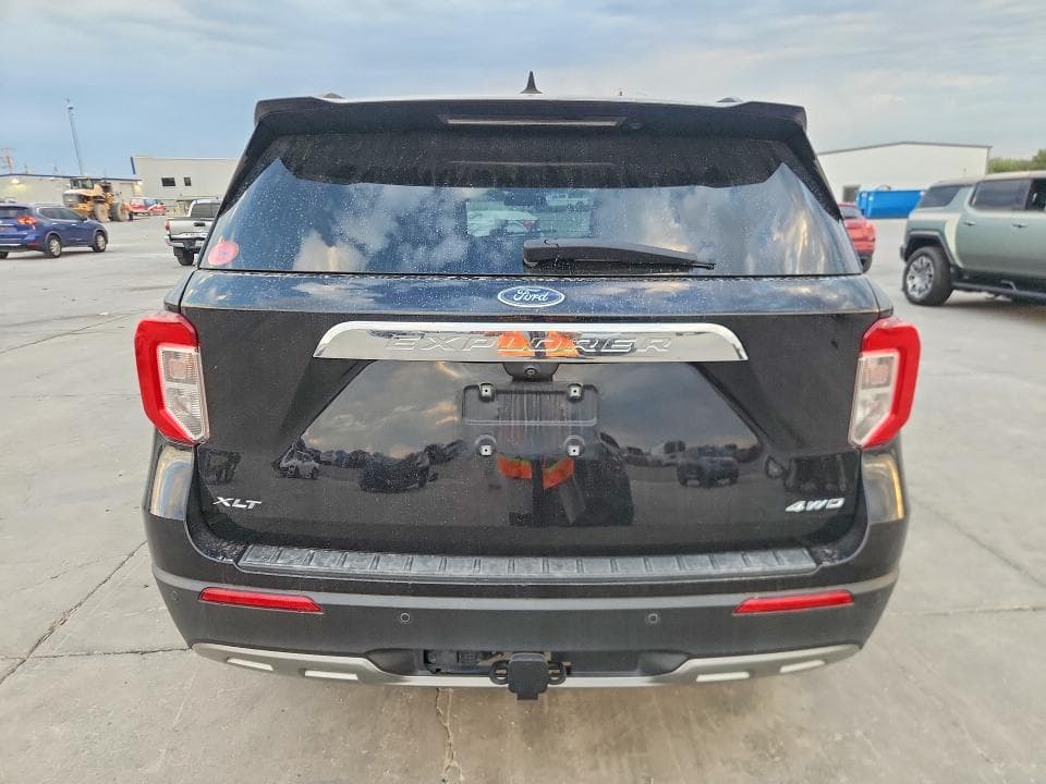 2023 FORD EXPLORER XLT 6