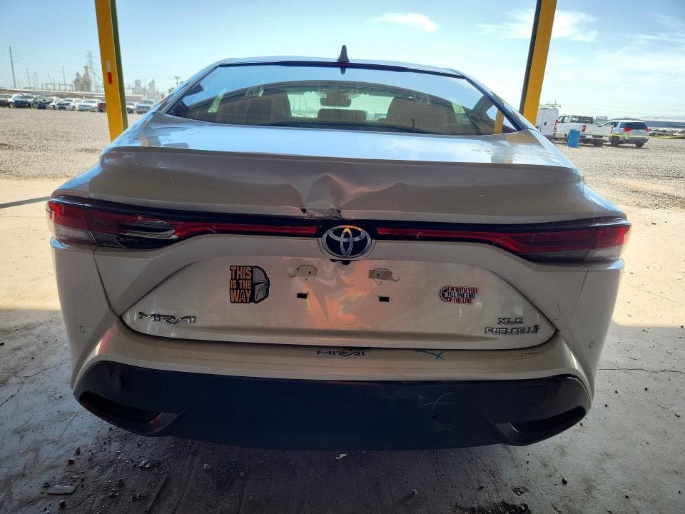 2023 TOYOTA MIRAI XLE 6